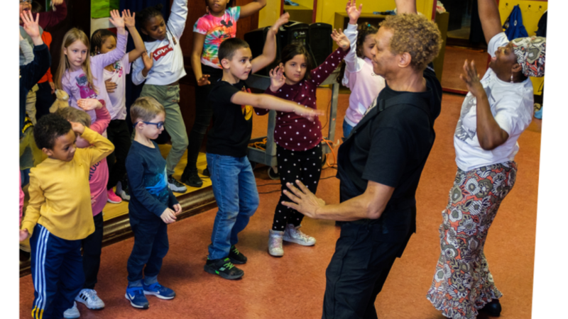 walter_teaching_children_how_to_dance